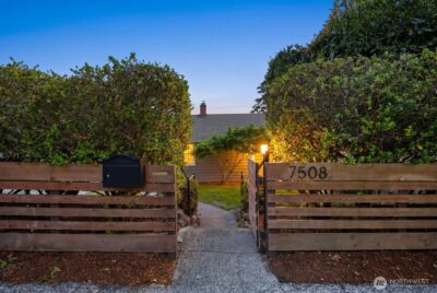 7508 30th Avenue SW, Seattle, WA 98126-3327 - Photo 2