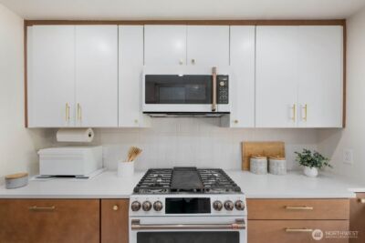 7508 30th Avenue SW, Seattle, WA 98126-3327 - Photo 10