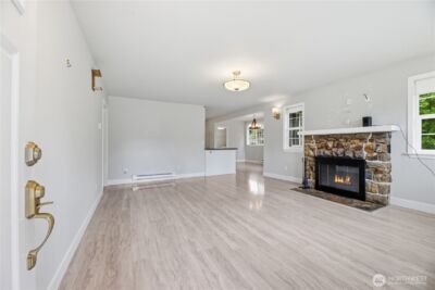10209 A Street S, Tacoma, WA 98444 - Photo 4