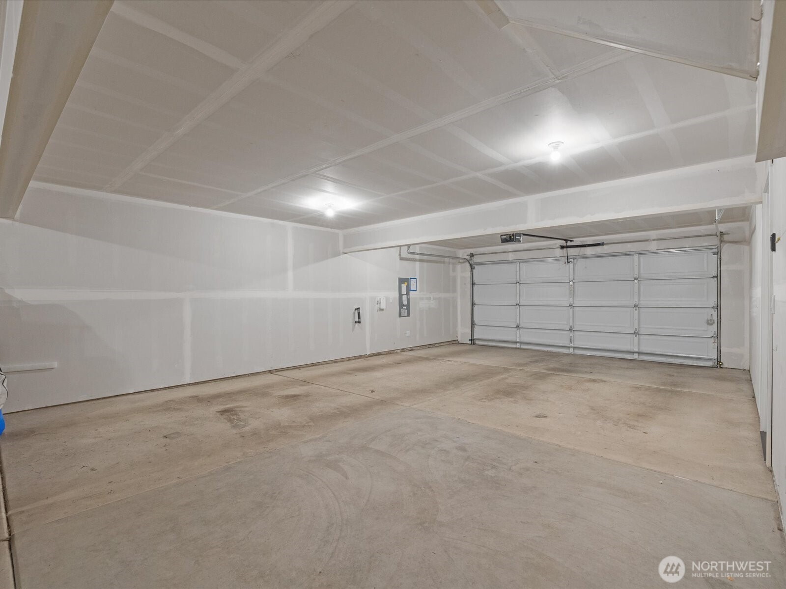 20820 3rd Avenue SE, Bothell, WA 98012