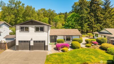 1816 Riverview Drive NE, Auburn, WA 98002 - Photo 1
