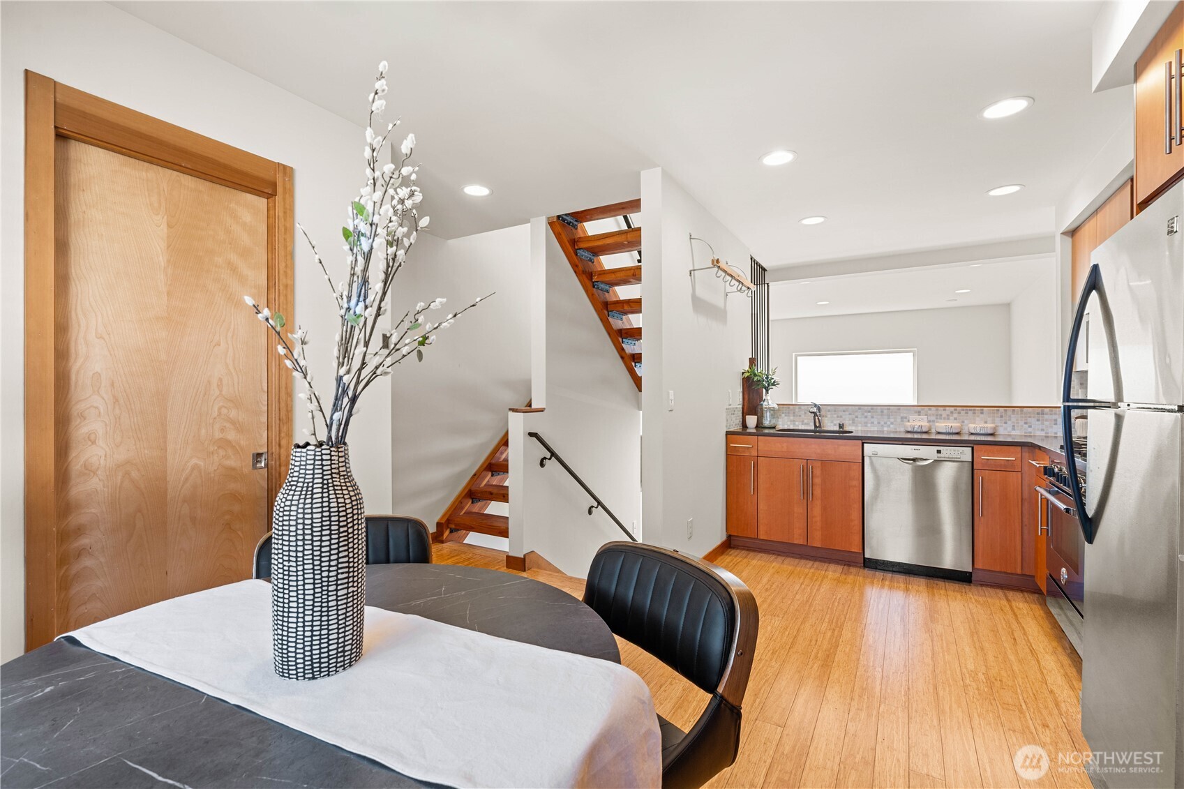5232 California Avenue SW #C, Seattle, WA 98136