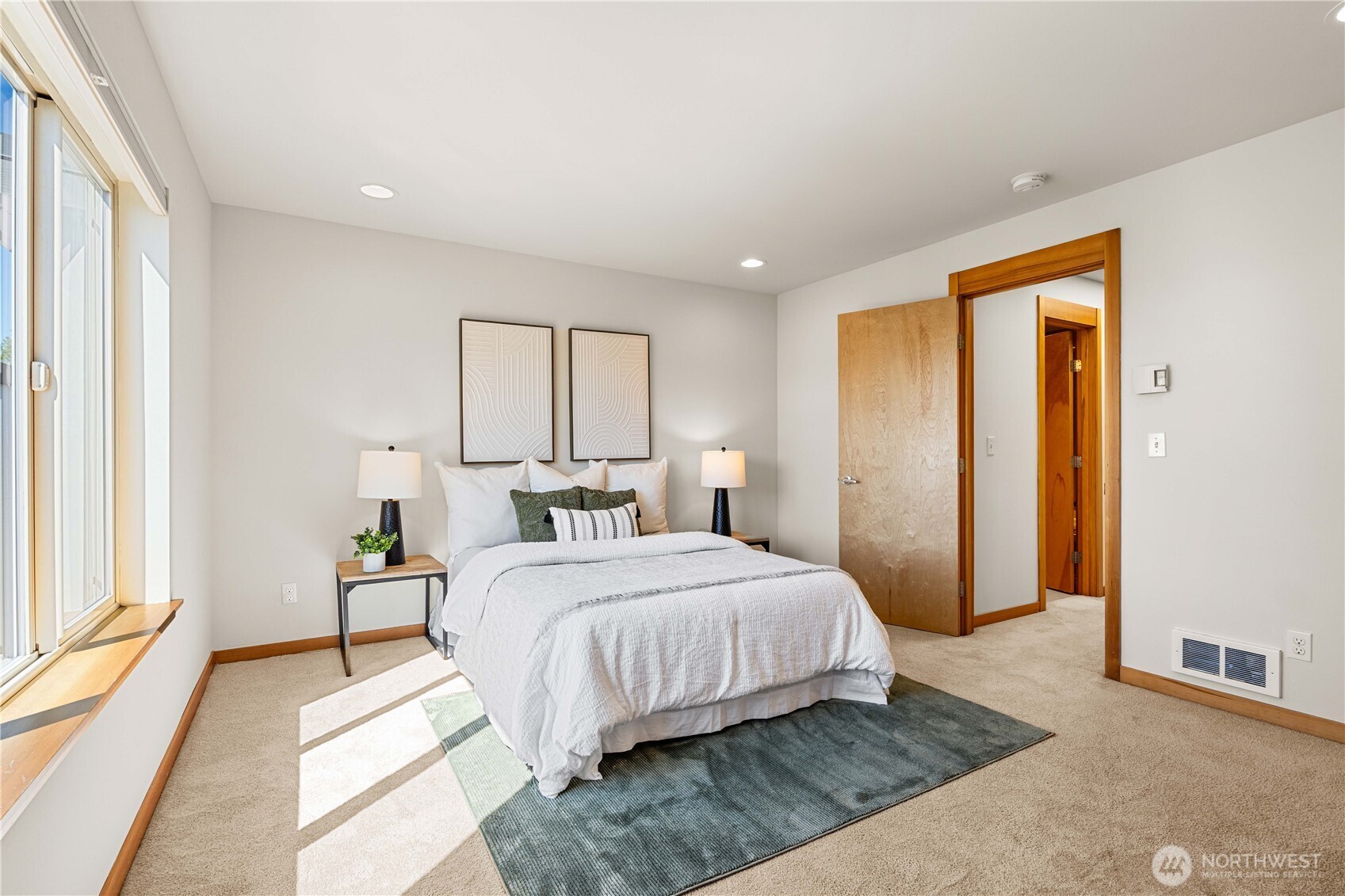 5232 California Avenue SW #C, Seattle, WA 98136