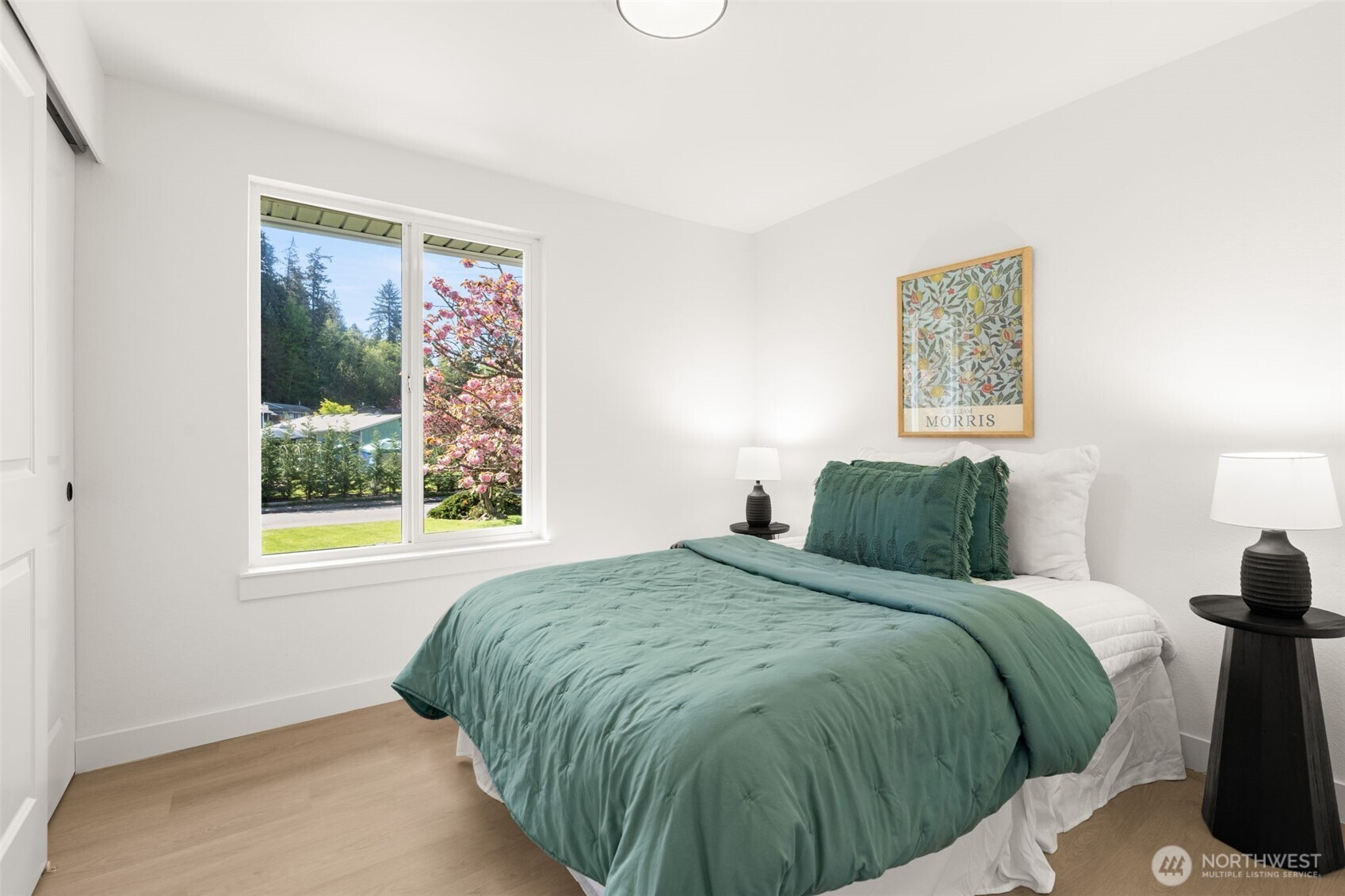 290 NE Torval Canyon Road , Poulsbo, WA 98370