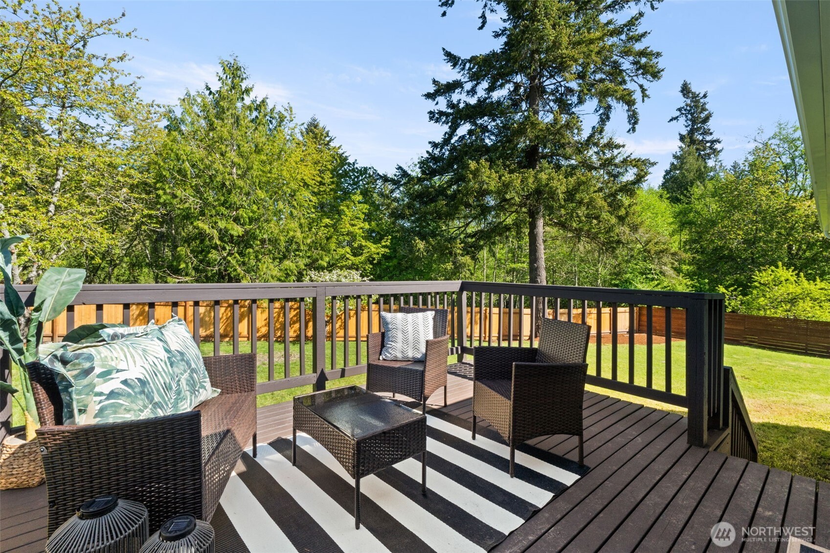 290 NE Torval Canyon Road , Poulsbo, WA 98370