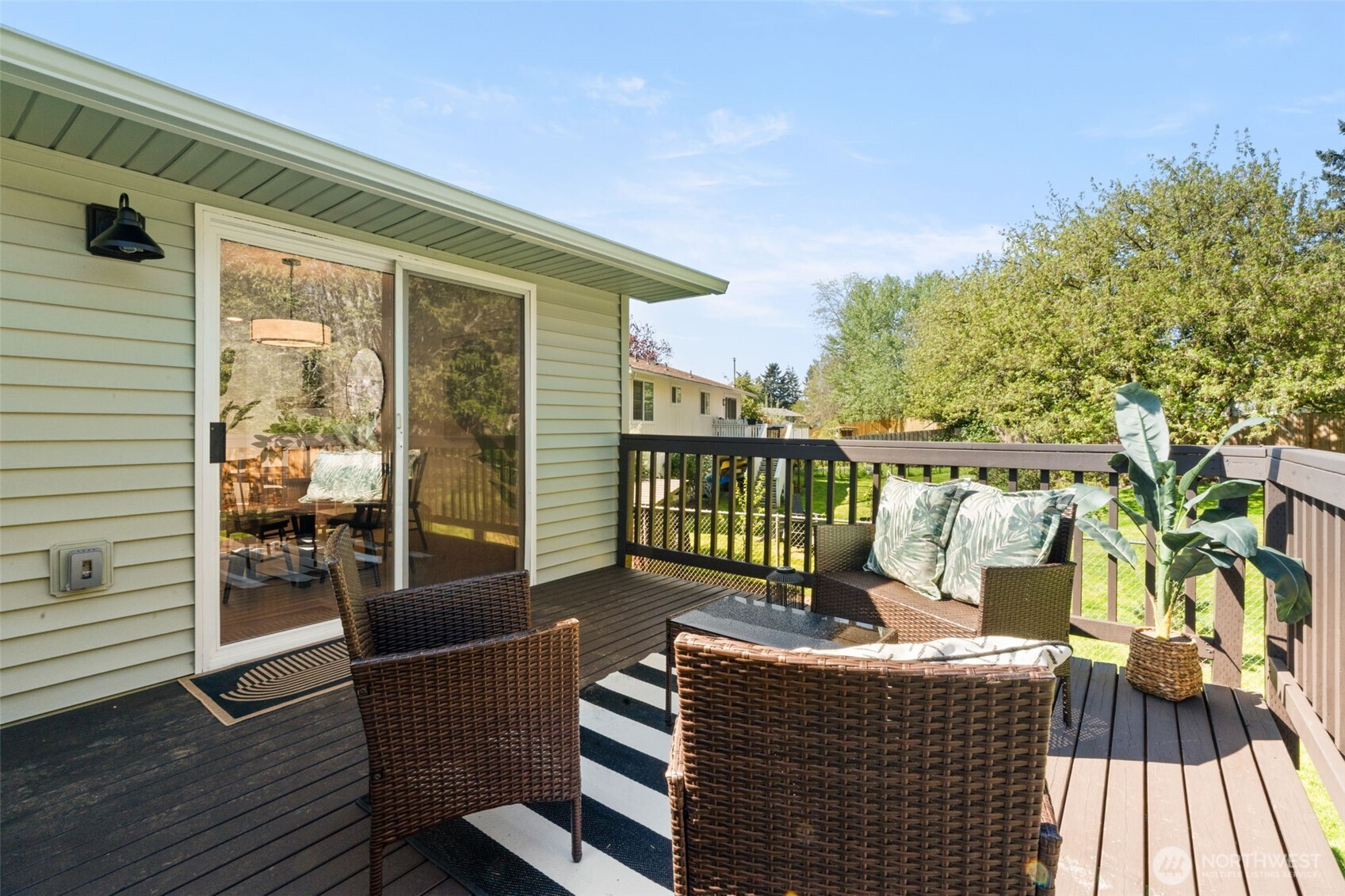 290 NE Torval Canyon Road , Poulsbo, WA 98370