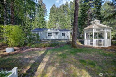 51 N Silver Lane N, Hoodsport, WA 98548-5109 - Photo 2