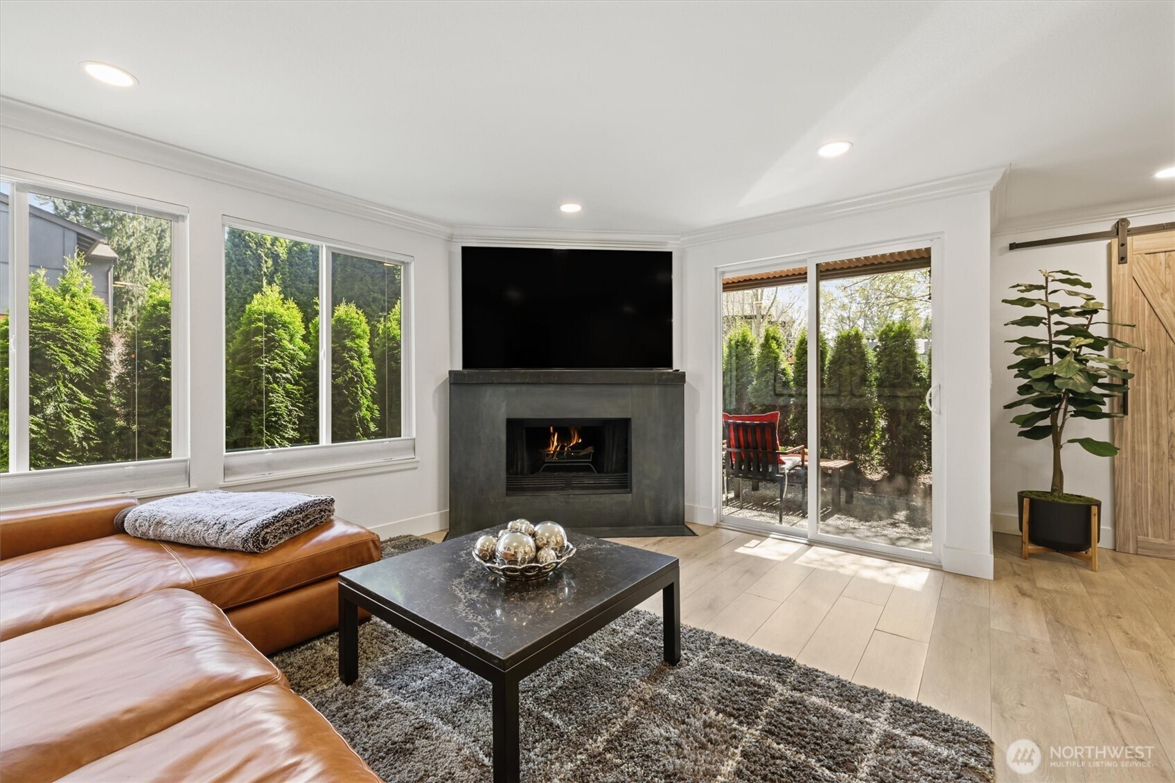 10813 NE 147th Lane #N102, Bothell, WA 98011