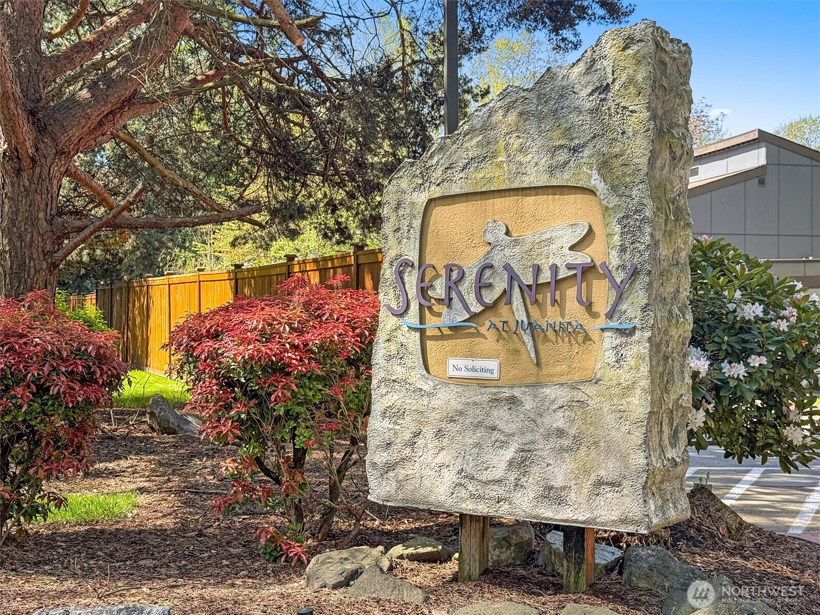 10813 NE 147th Lane #N102, Bothell, WA 98011