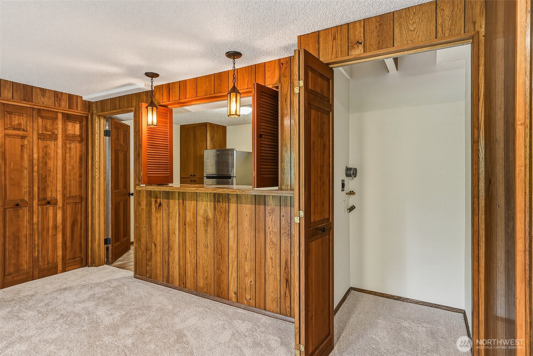 797 NW Culbertson Drive , Seattle, WA 98177
