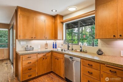 797 NW Culbertson Drive , Seattle, WA 98177 - Photo 8