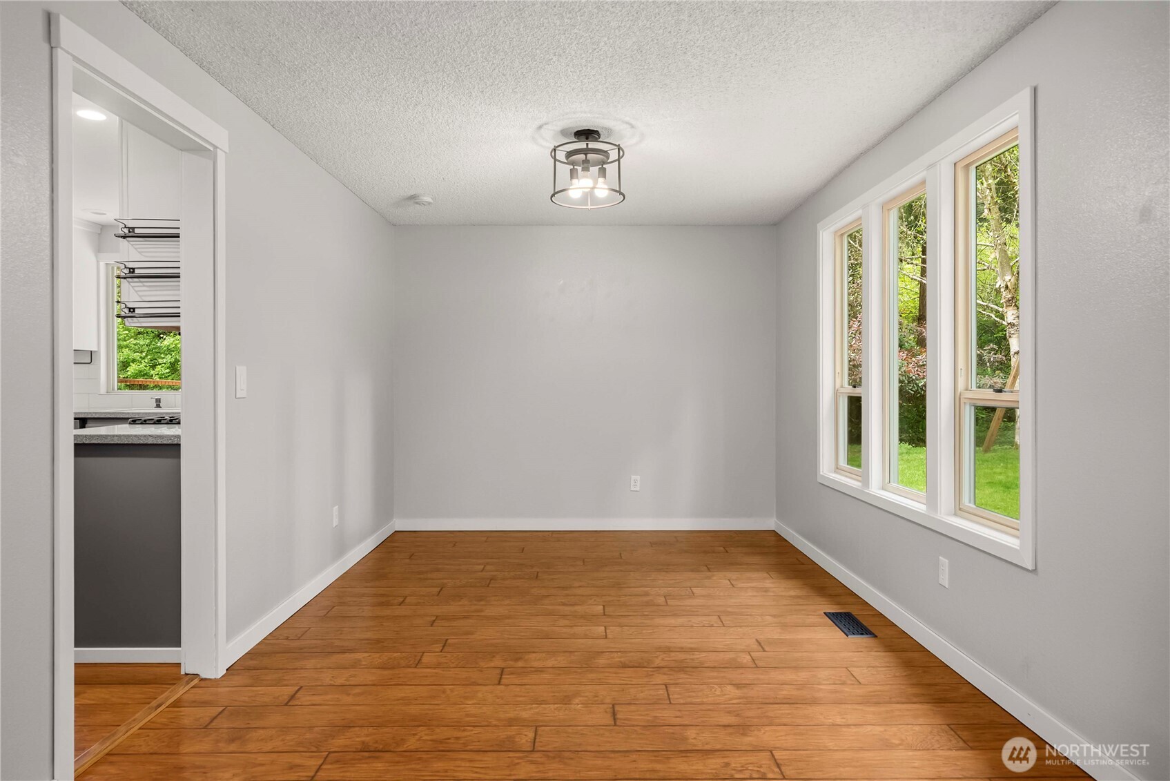 3020 Wilderness Court SE, Olympia, WA 98501