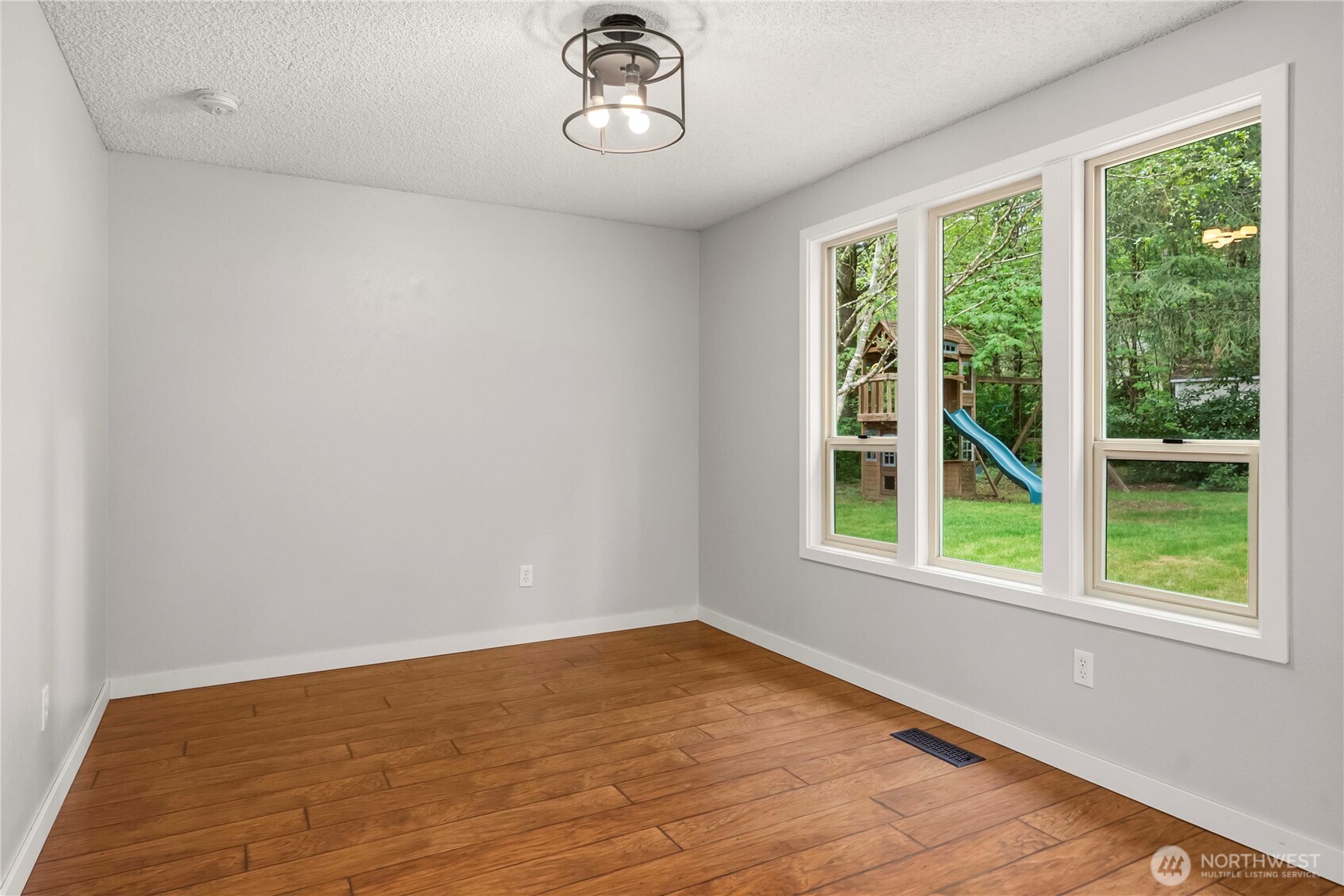 3020 Wilderness Court SE, Olympia, WA 98501
