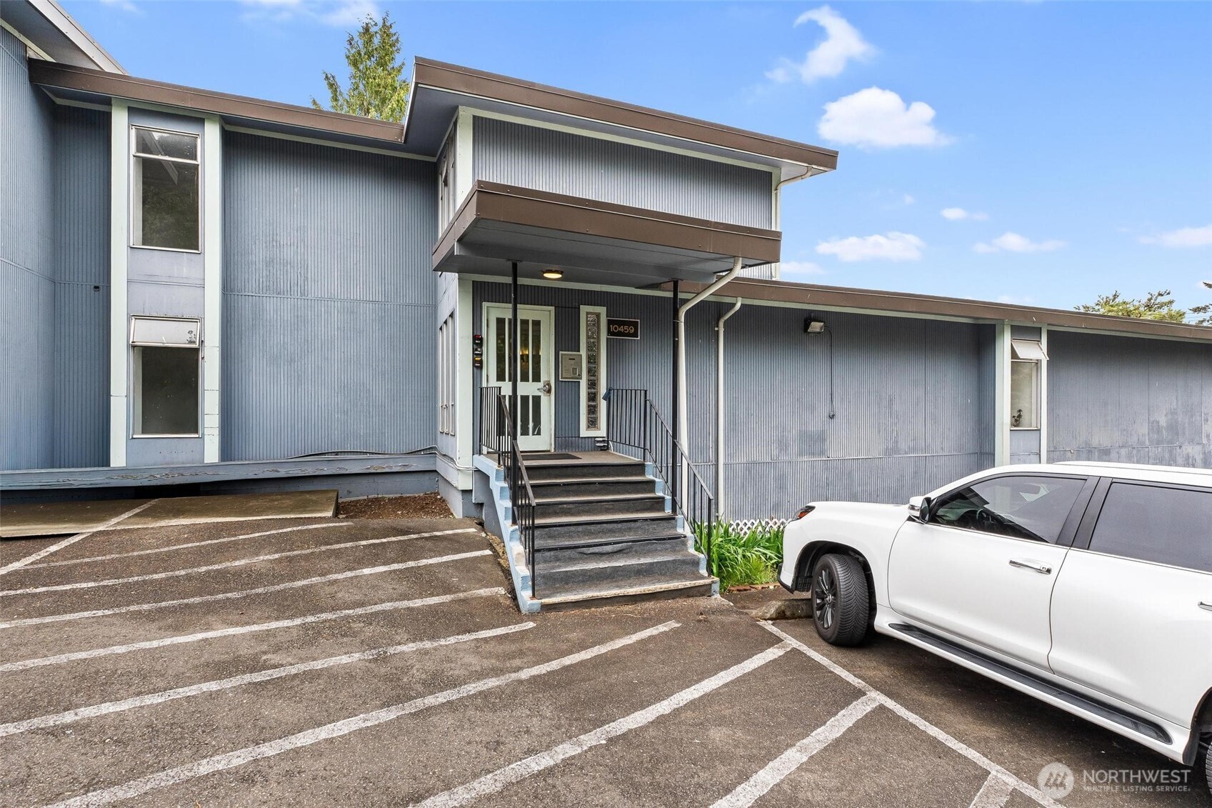 10459 Des Moines Memorial Drive S #S301, Seattle, WA 98168