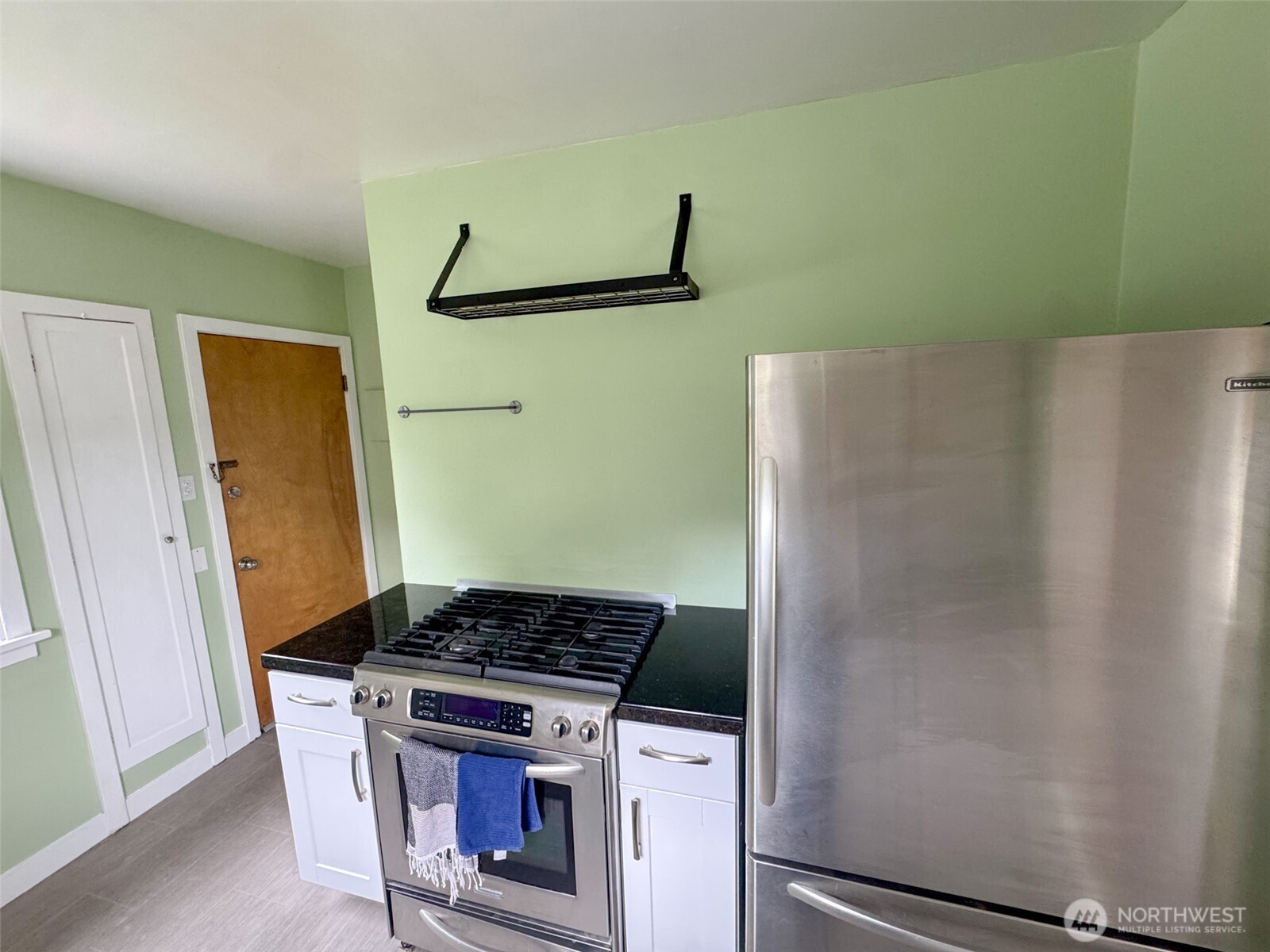 215 J Street SE, Auburn, WA 98002