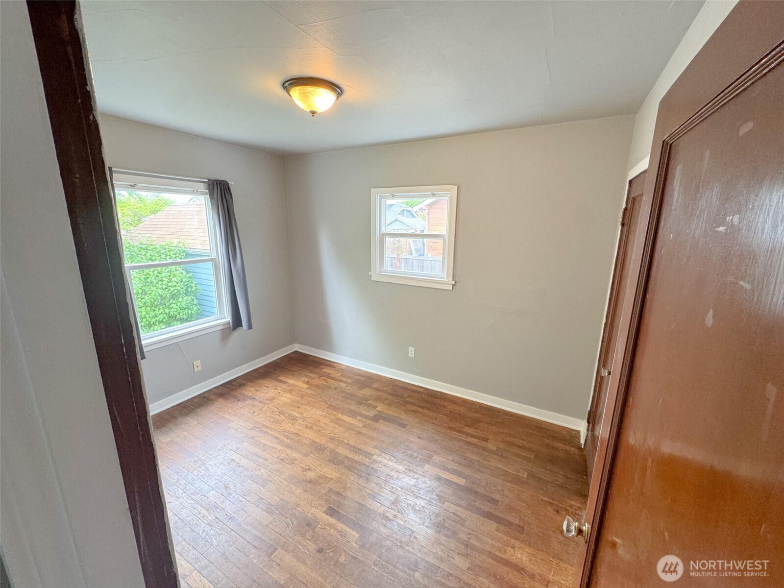 215 J Street SE, Auburn, WA 98002