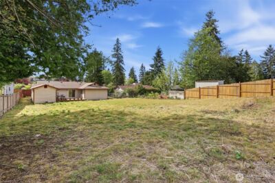 22219 66th Avenue W, Mountlake Terrace, WA 98043 - Photo 20
