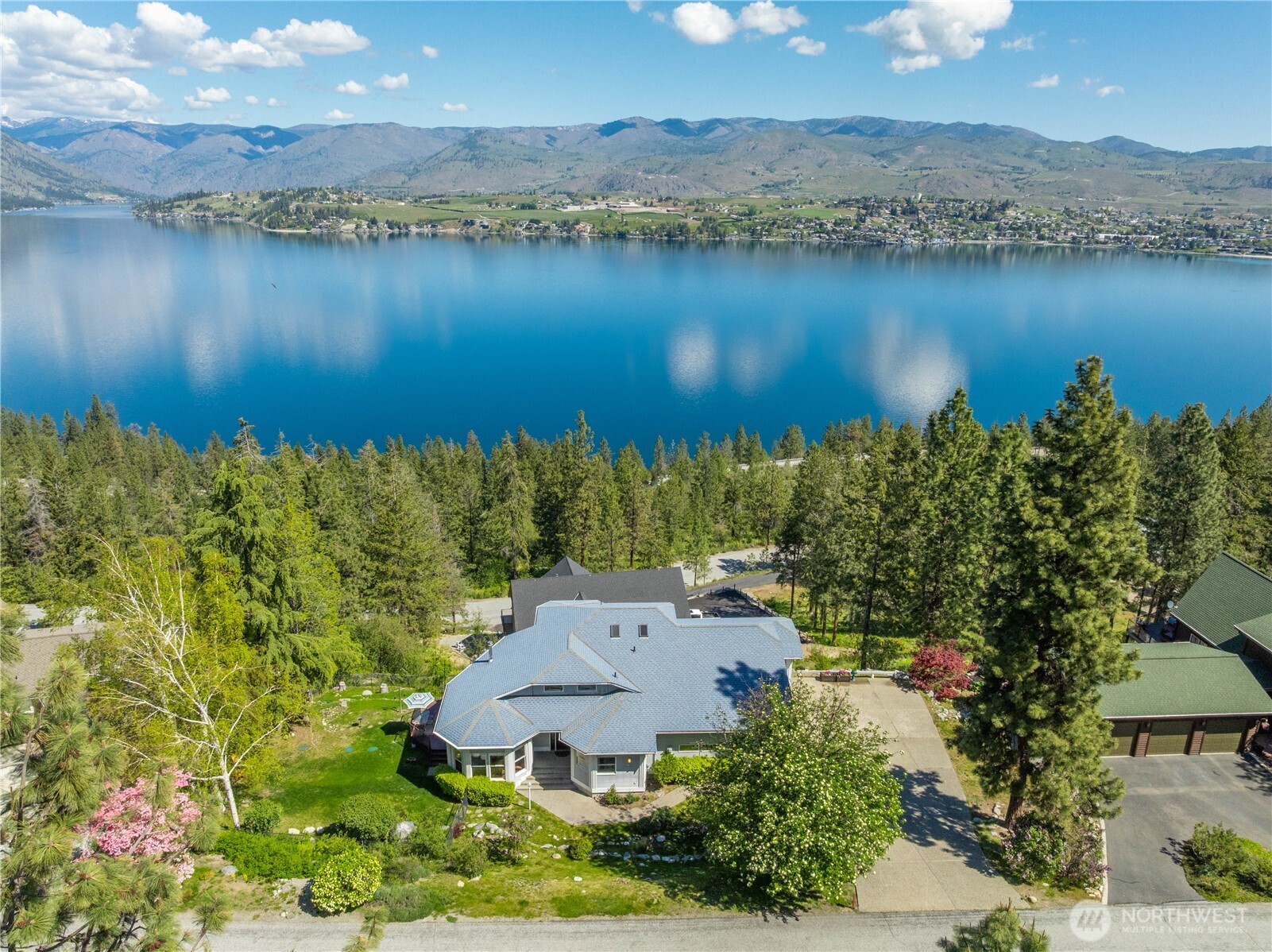 7420 Navarre Drive , Chelan, WA 98816
