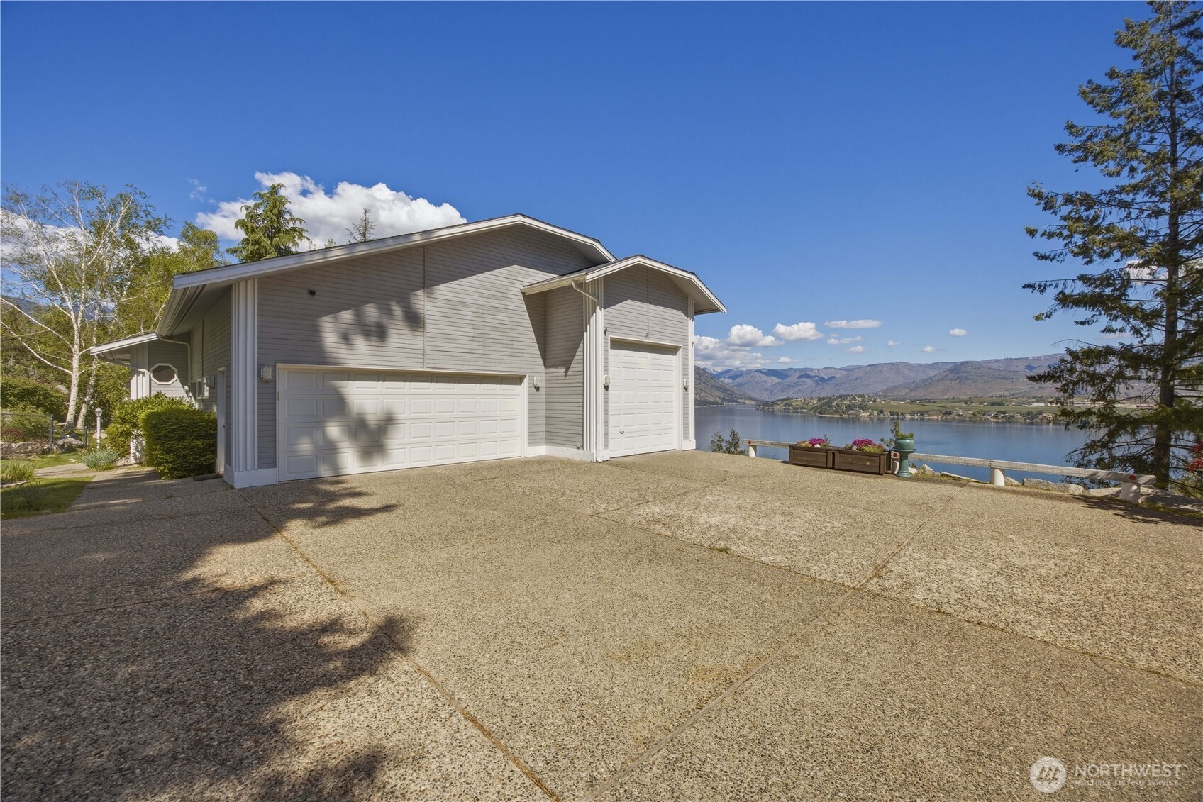7420 Navarre Drive , Chelan, WA 98816