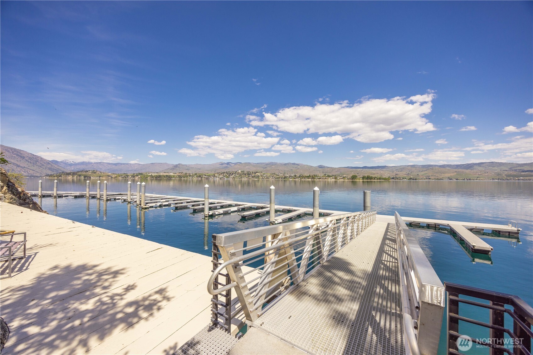 7420 Navarre Drive , Chelan, WA 98816