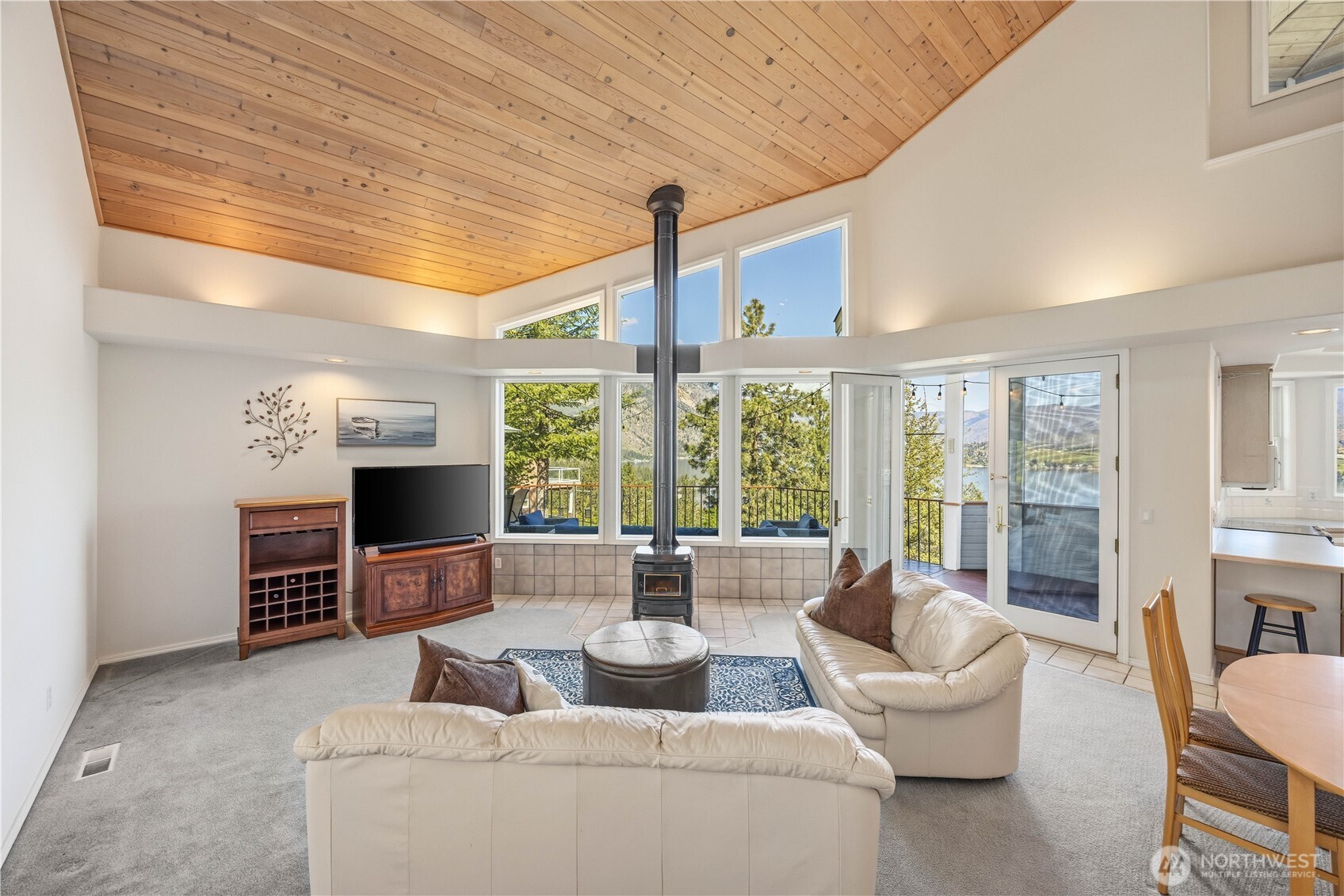 7420 Navarre Drive , Chelan, WA 98816