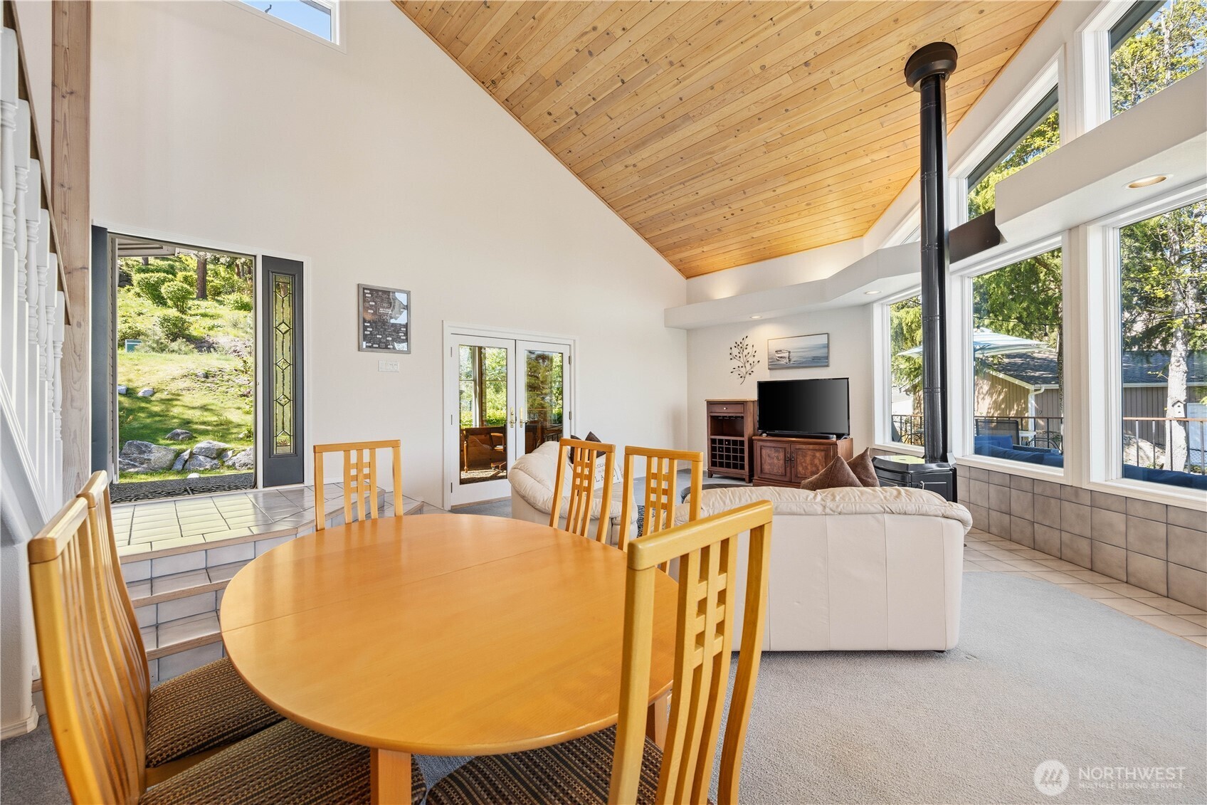 7420 Navarre Drive , Chelan, WA 98816