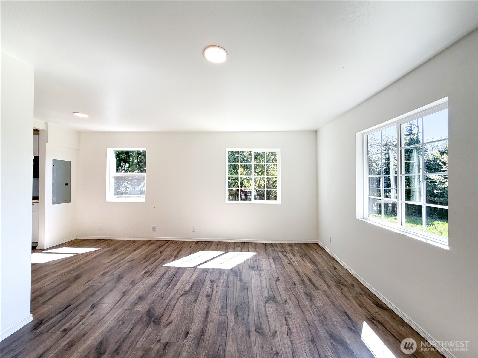 22024 Military Rd S, SeaTac, WA 98198