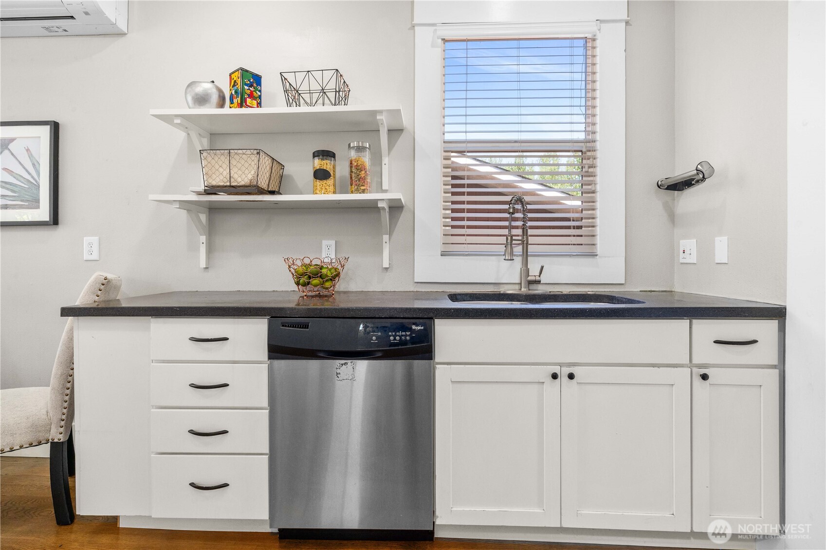 8084 Falls Avenue SE, Snoqualmie, WA 98065
