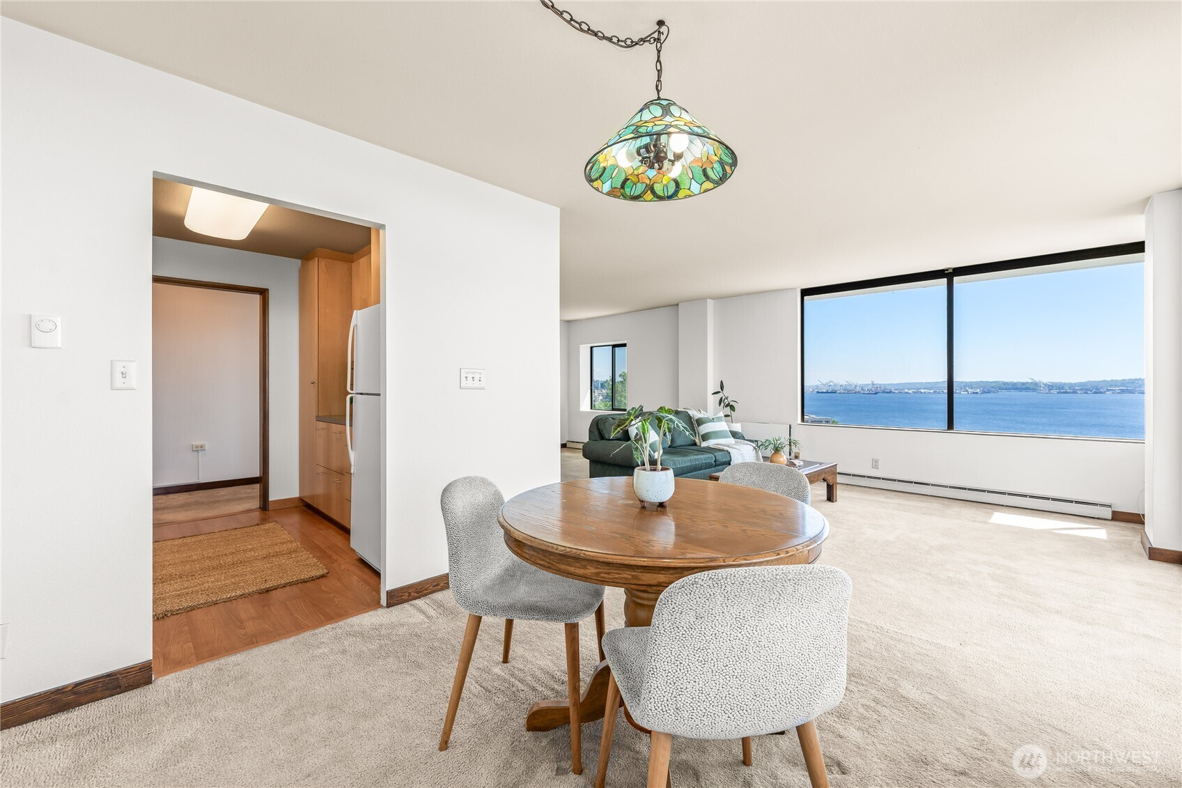 521 5th Avenue W #602, Seattle, WA 98119