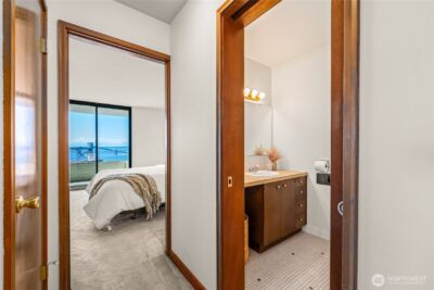 521 5th Avenue W #602, Seattle, WA 98119 - Photo 18