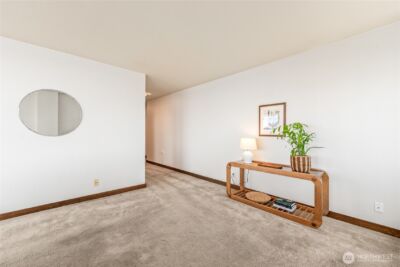 521 5th Avenue W #602, Seattle, WA 98119 - Photo 7