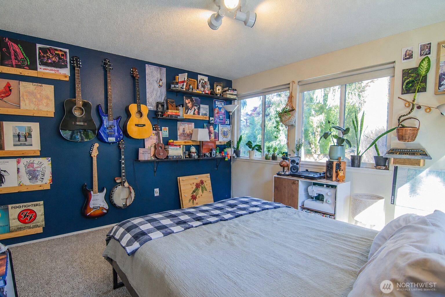 4616 62nd Avenue W, University Place, WA 98466