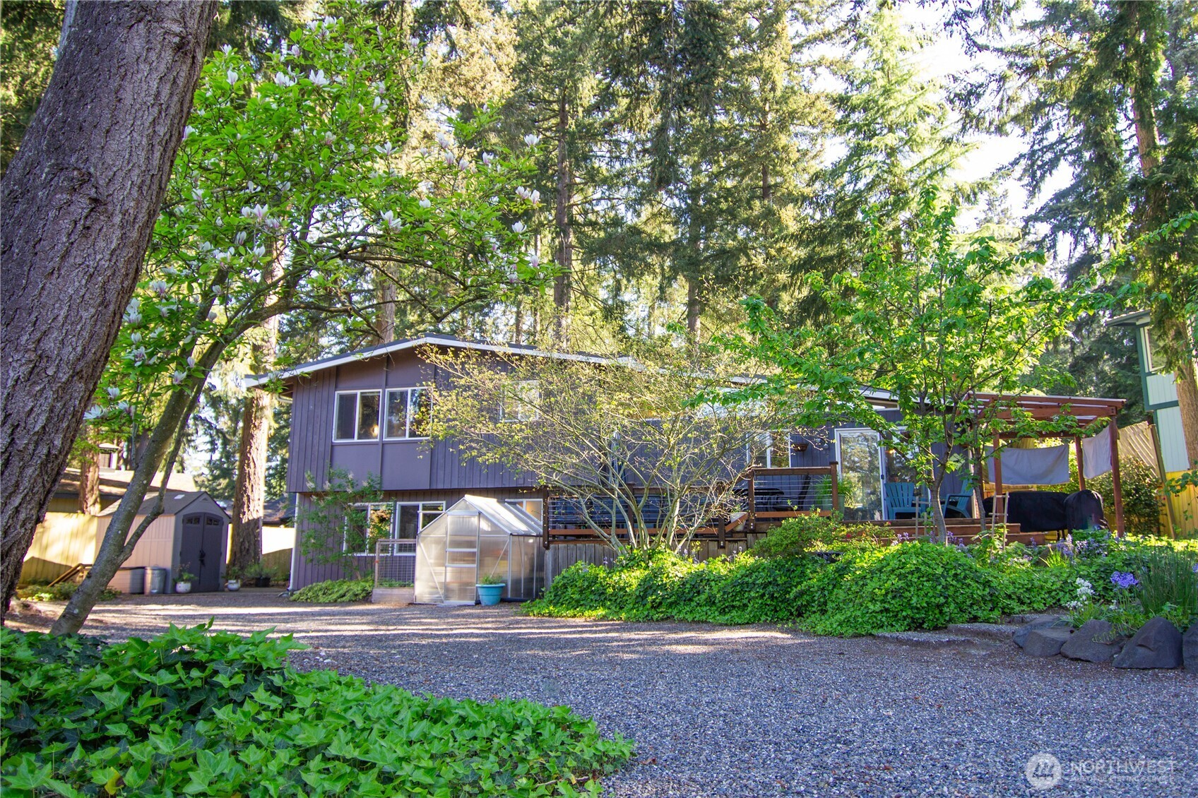4616 62nd Avenue W, University Place, WA 98466