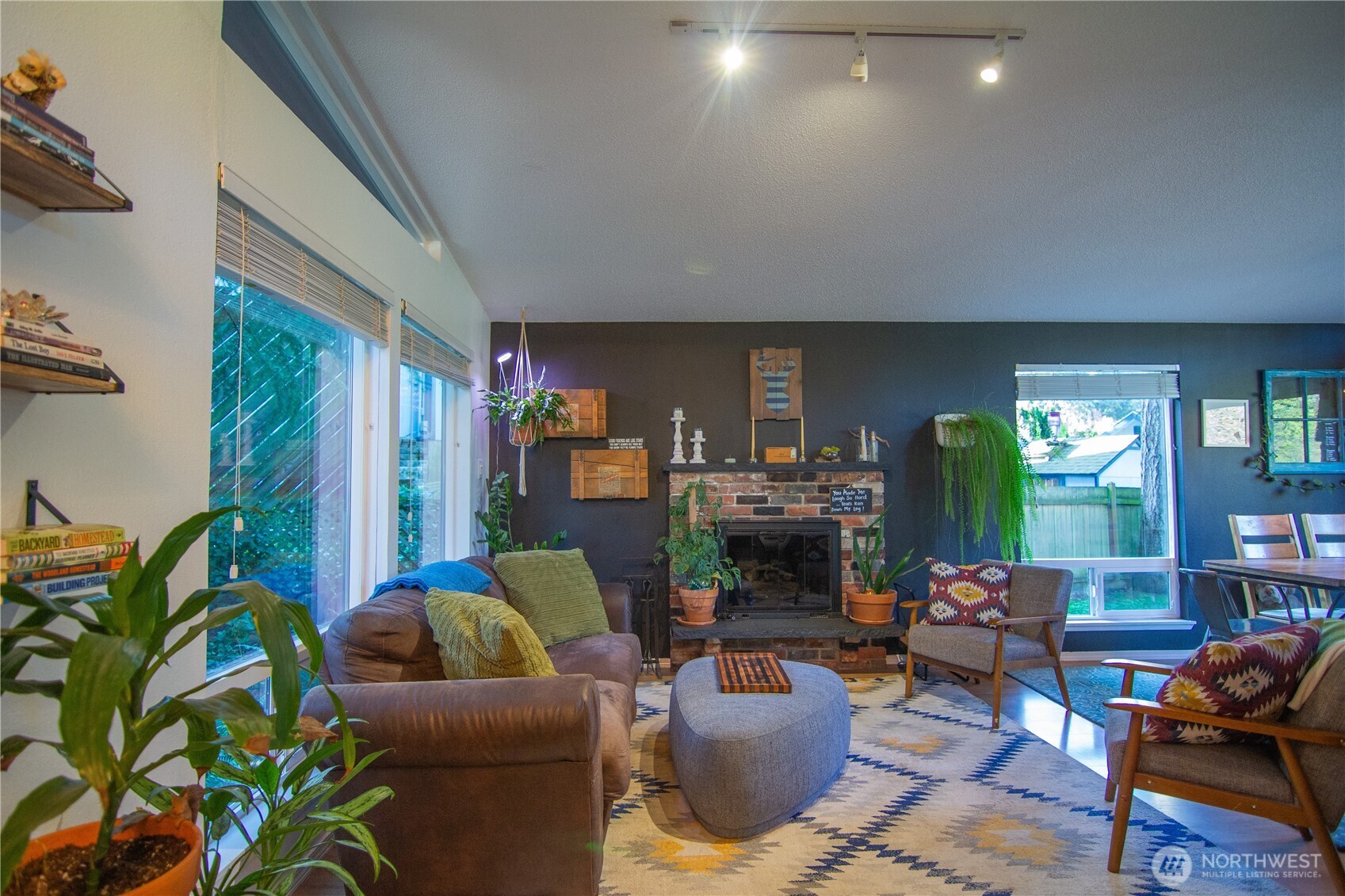 4616 62nd Avenue W, University Place, WA 98466