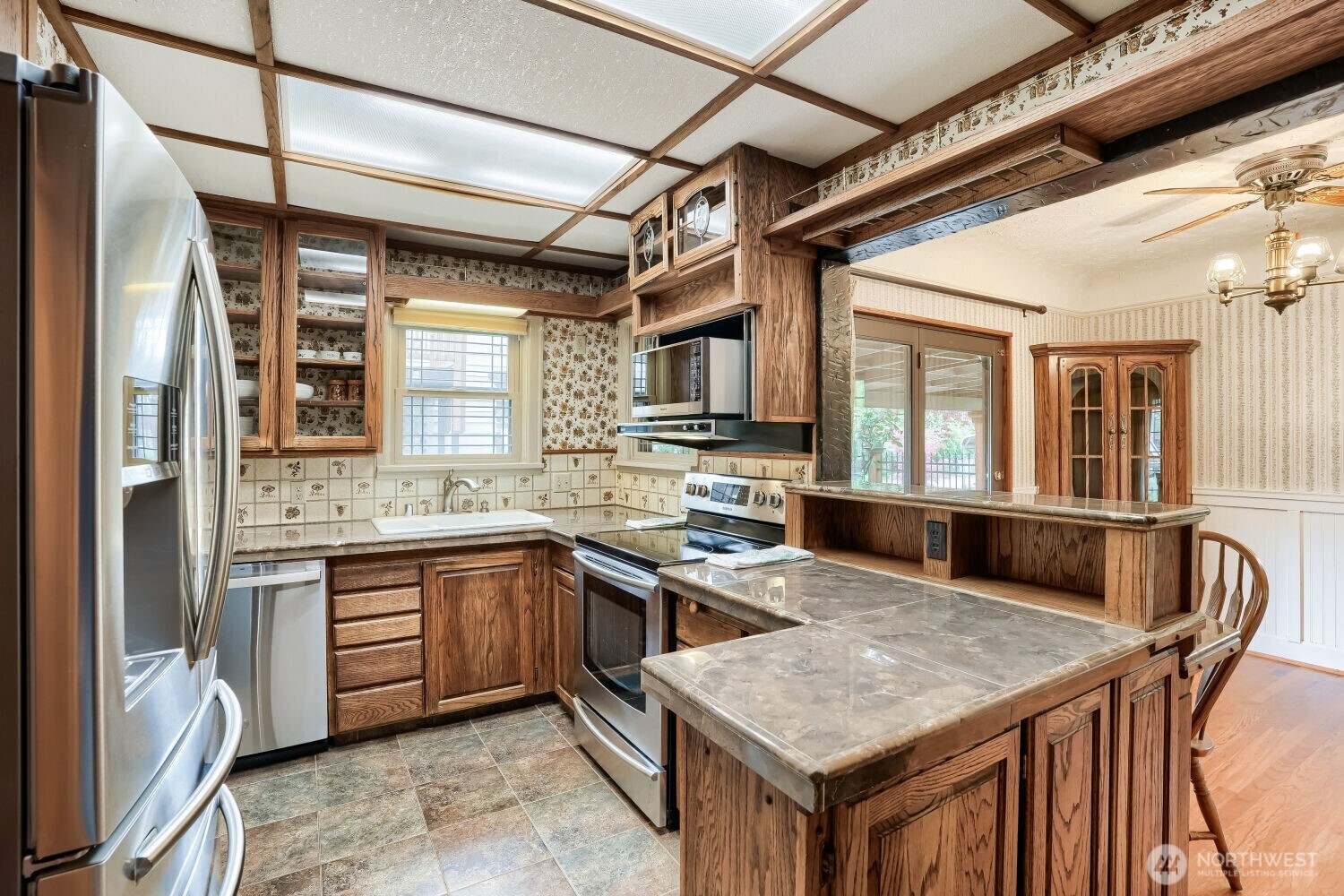 3601 F Street , Vancouver, WA 98663
