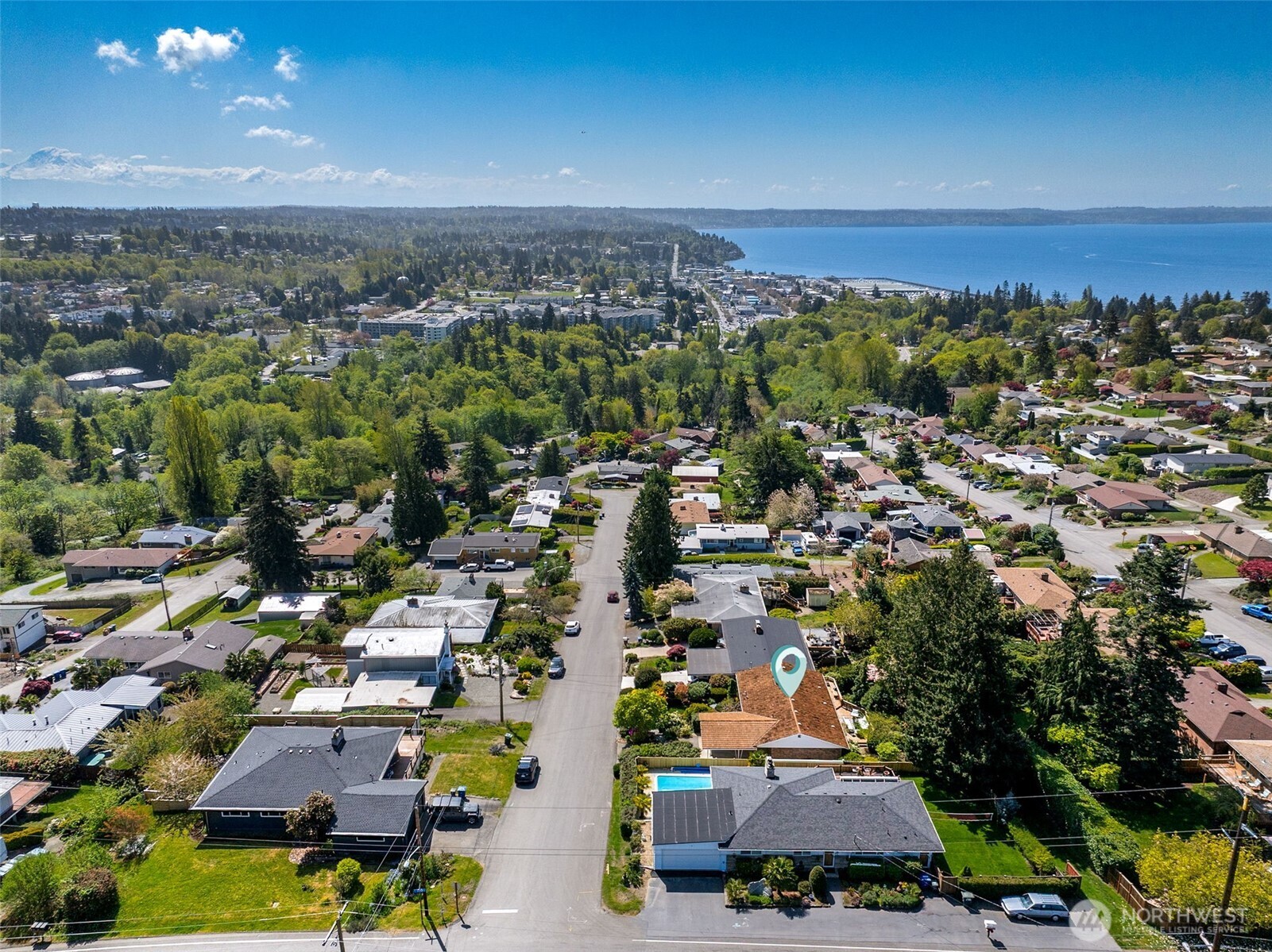 20811 8th Ave S, Des Moines, WA 98198-3246