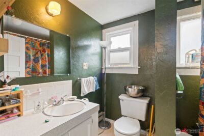 608 W Robert Bush Drive , South Bend, WA 98586 - Photo 27
