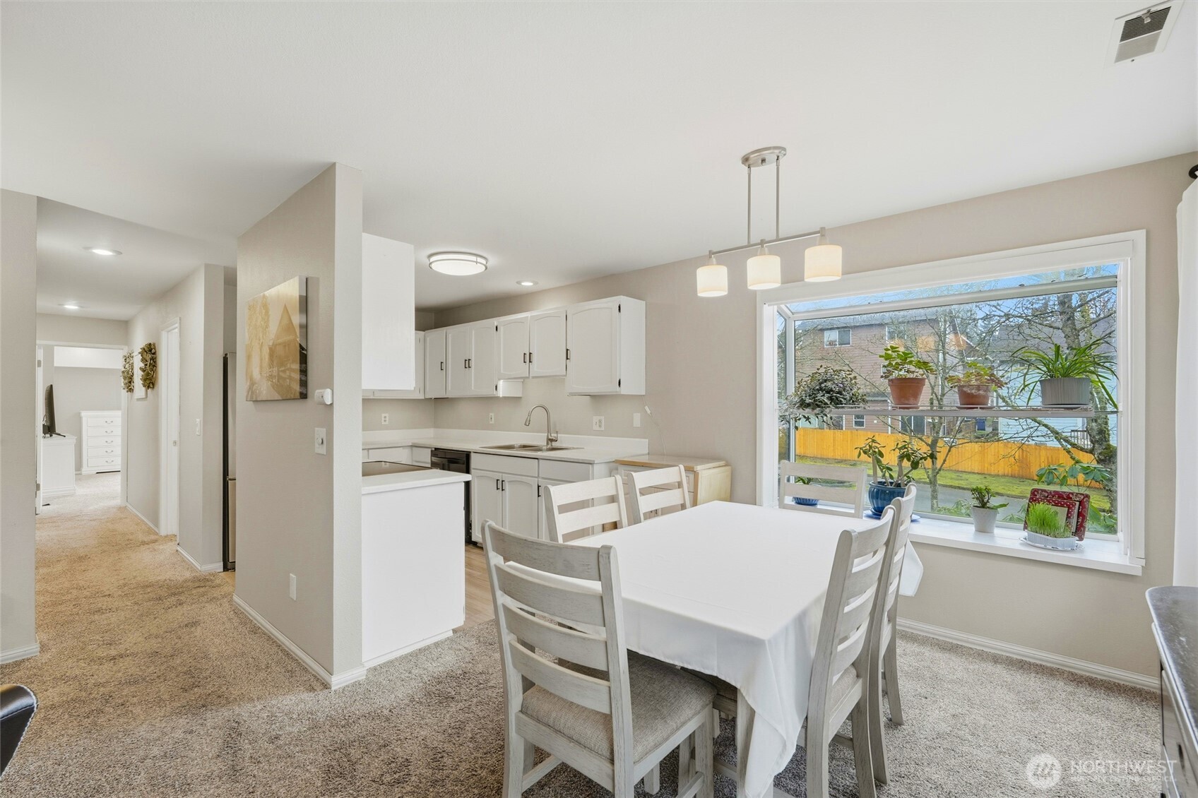 4122 212th Street SW #A201, Mountlake Terrace, WA 98043