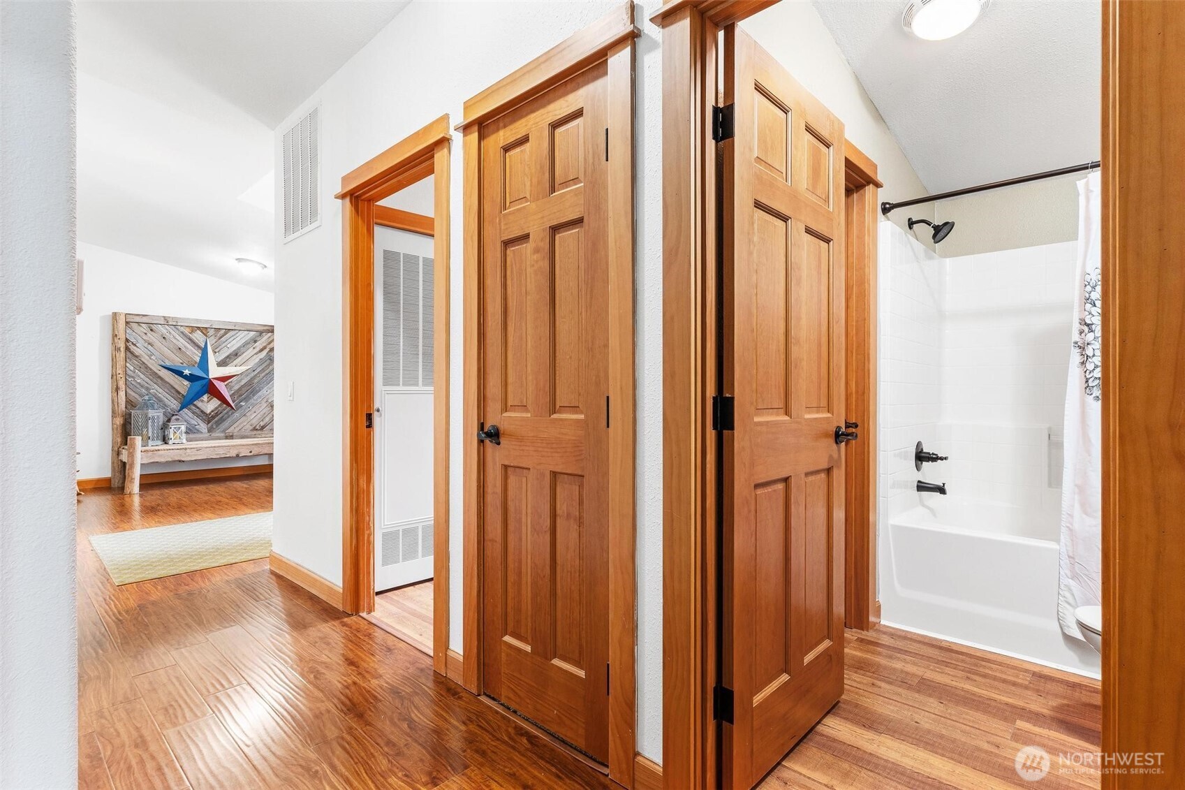 4915 Schwarzmiller Road , Lake Stevens, WA 98258