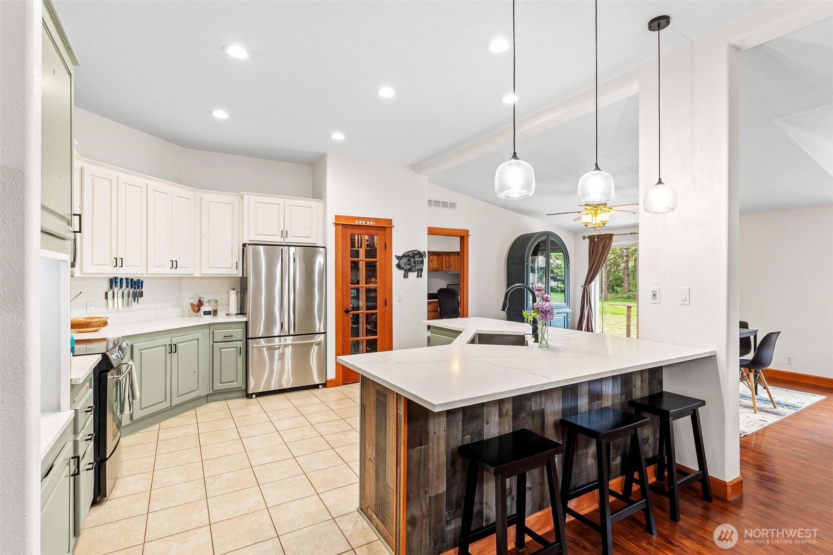 4915 Schwarzmiller Road , Lake Stevens, WA 98258