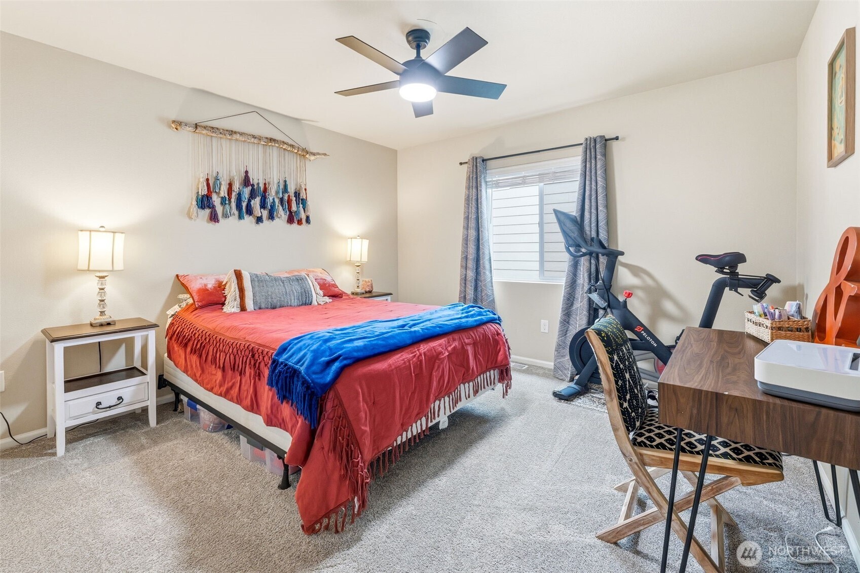 1227 Baker Heights Loop , Bremerton, WA 98312
