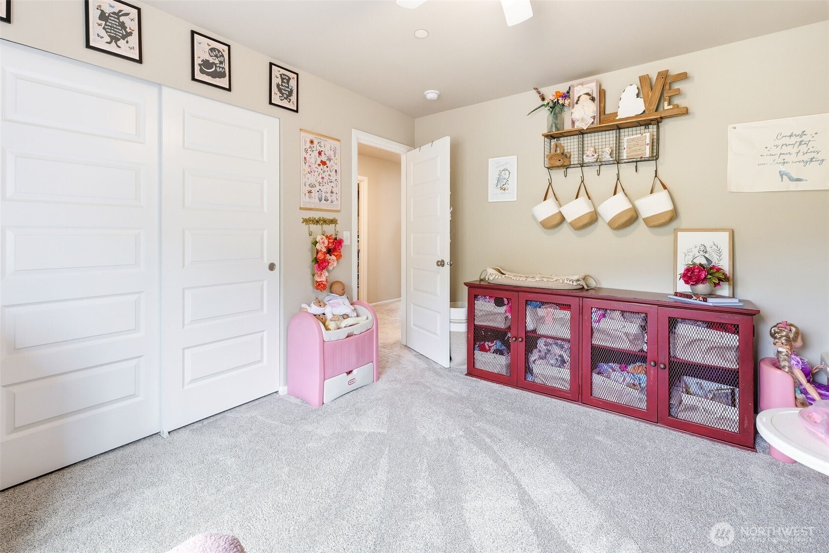 1227 Baker Heights Loop , Bremerton, WA 98312