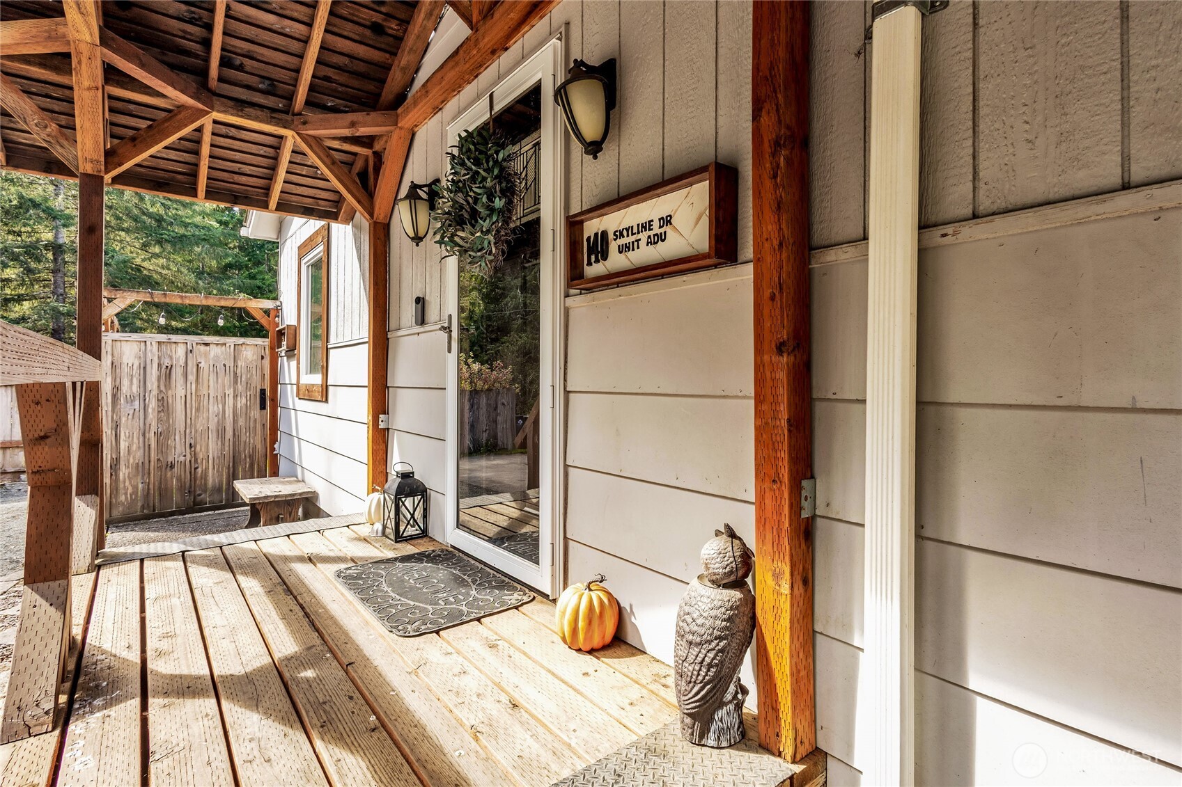 140 Skyline Drive , Port Angeles, WA 98362
