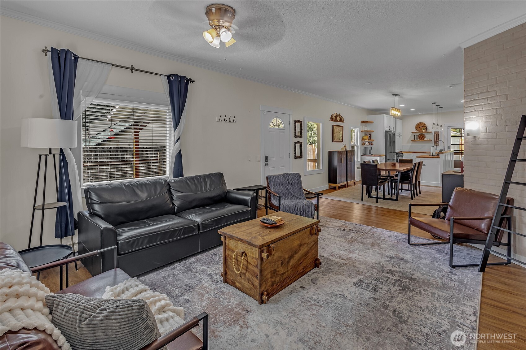 140 Skyline Drive , Port Angeles, WA 98362