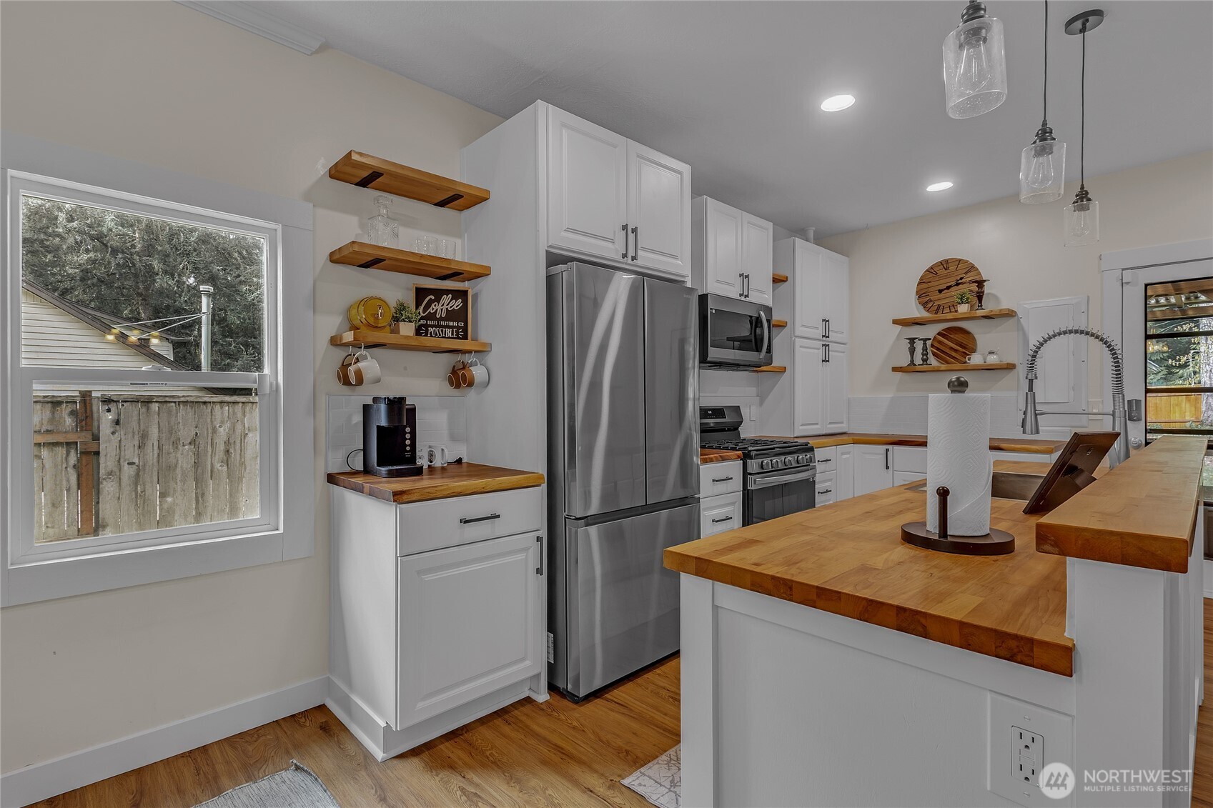 140 Skyline Drive , Port Angeles, WA 98362