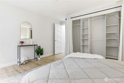11630 NE 70th Place #Unit D, Kirkland, WA 98033-8400 - Photo 17