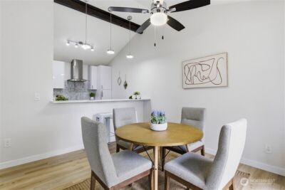 11630 NE 70th Place #Unit D, Kirkland, WA 98033-8400 - Photo 8