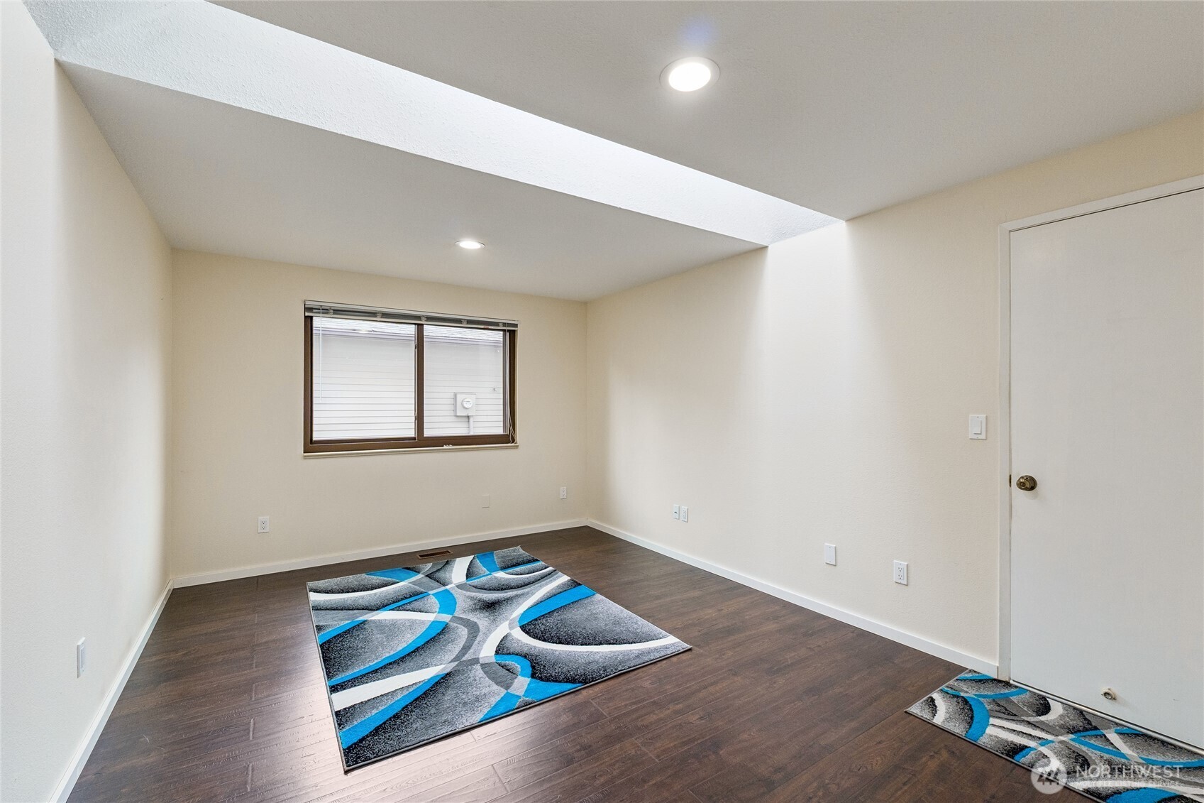 923 S 244th Place , Des Moines, WA 98198