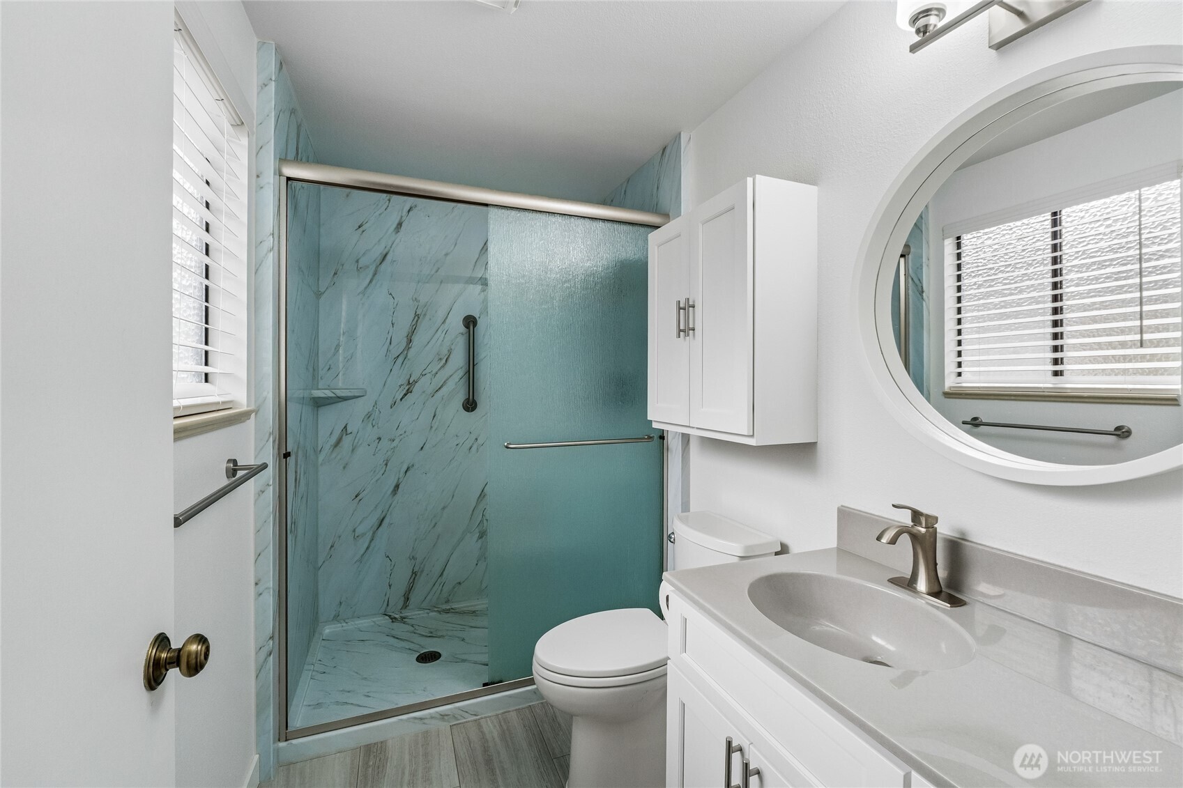 923 S 244th Place , Des Moines, WA 98198