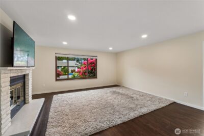 923 S 244th Place , Des Moines, WA 98198 - Photo 5